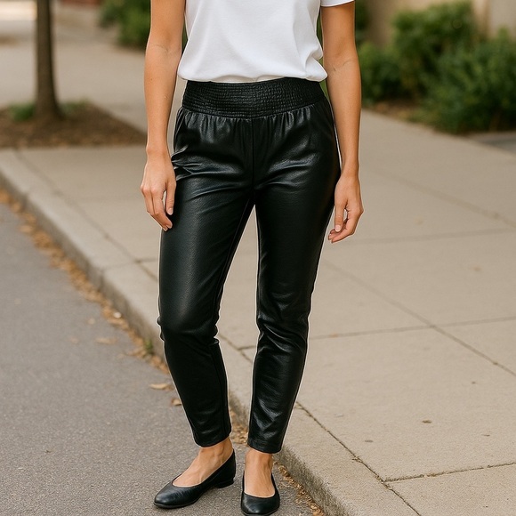 LITA by CIARA Black Liquid Faux Leather Leggings Smocked Waistband NWT Sz 10 - Picture 1 of 8